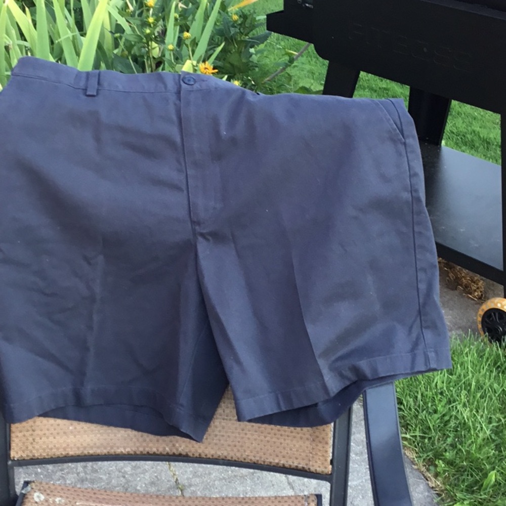 Men's L.L. Bean Navy Shorts - NWT